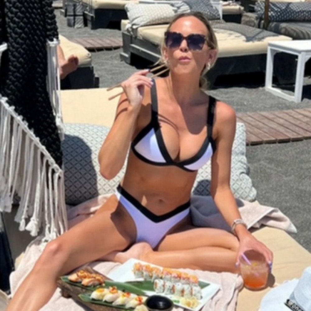 OneOne x Jena Sims Set